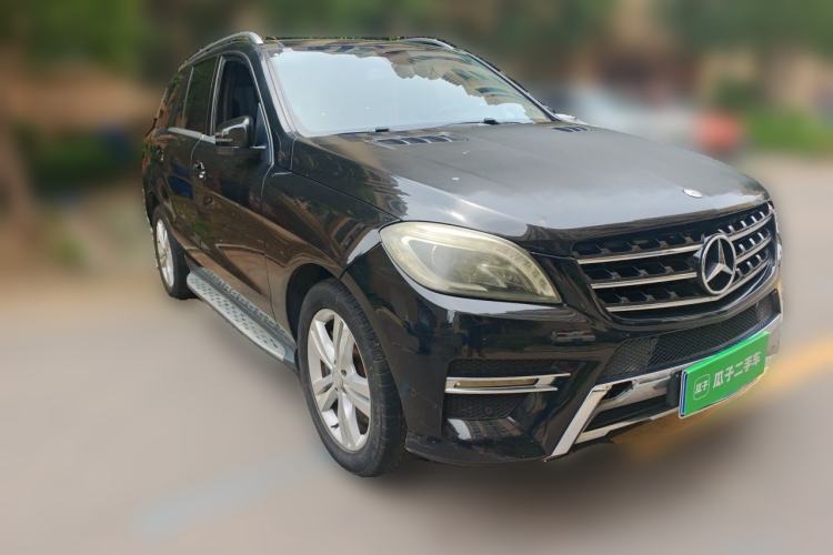 Used Mercedes-Benz M-Class 2012 ML 350 Sport Edition Front Right 45 Deg