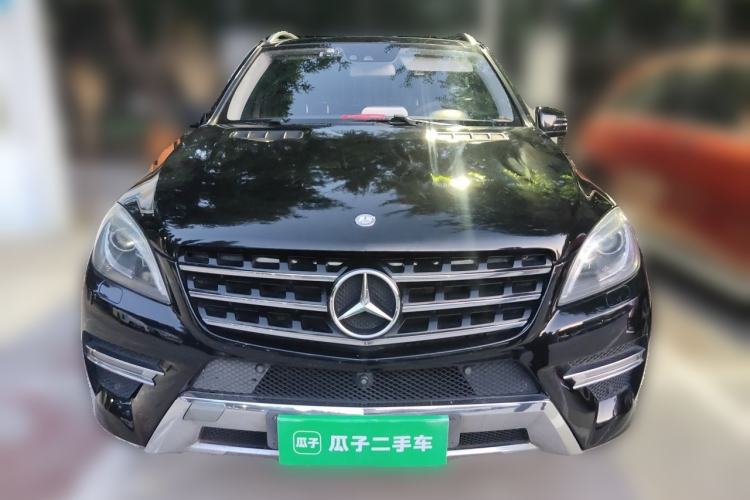 Used Mercedes-Benz M-Class 2012 ML 350 Luxury Edition Front