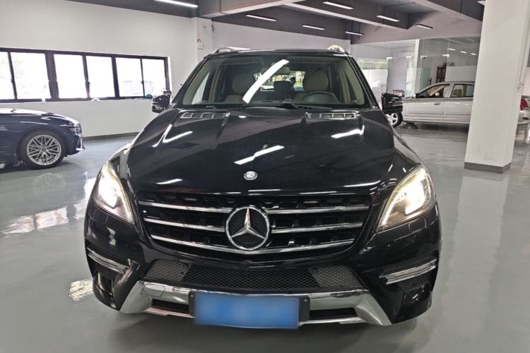 Used Mercedes-Benz M-Class 2012 ML 300 Front