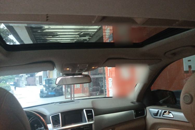 Used Mercedes-Benz M-Class 2012 ML 300 Headliner