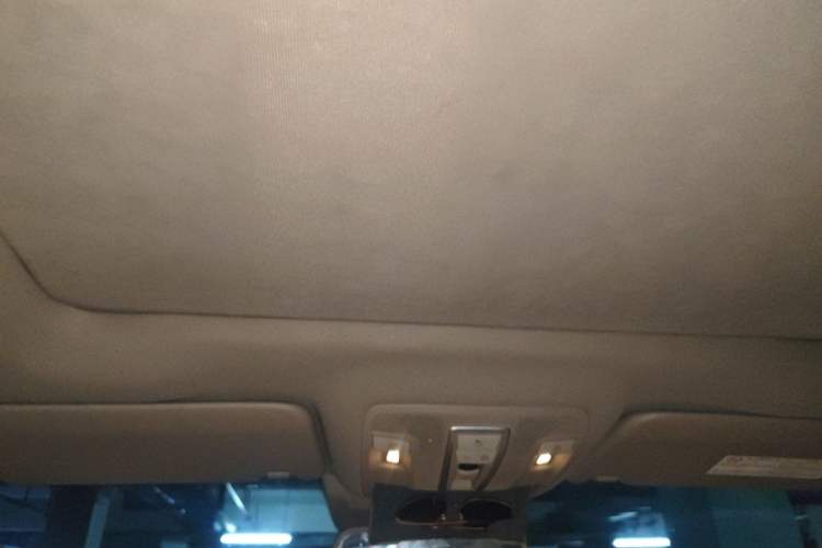 Used Mercedes-Benz M-Class 2012 ML 350 Luxury Edition Headliner