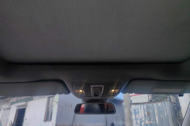 Used Mercedes-Benz M-Class 2012 ML 350 Sport Edition Headliner