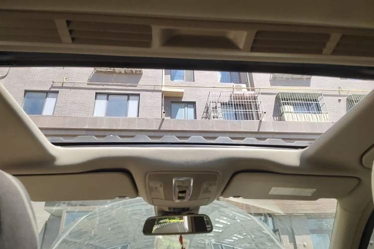 Used Mercedes-Benz M-Class 2012 ML 300 Headliner
