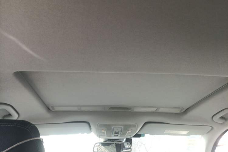 Used Mercedes-Benz M-Class 2012 ML 300 Headliner