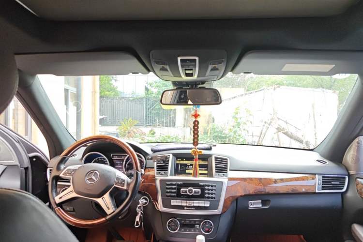 Used Mercedes-Benz M-Class 2012 ML 350 Luxury Edition Headliner