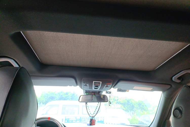 Used Mercedes-Benz M-Class 2012 ML 350 Luxury Edition Headliner