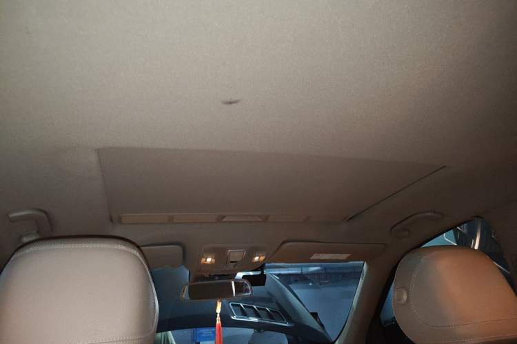 Used Mercedes-Benz M-Class 2012 ML 300 Headliner