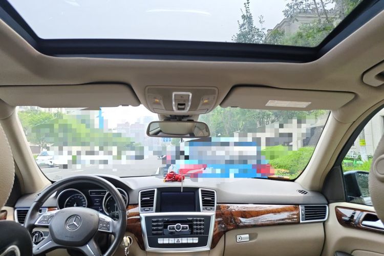 Used Mercedes-Benz M-Class 2012 ML 350 Sport Edition Headliner