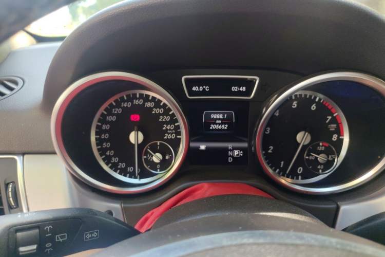 Used Mercedes-Benz M-Class 2012 ML 300 Instrument Cluster
