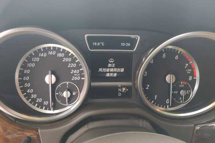 Used Mercedes-Benz M-Class  Instrument Cluster