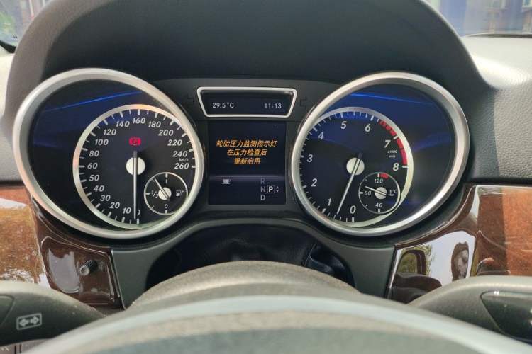 Used Mercedes-Benz M-Class 2012 ML 350 Luxury Edition Instrument Cluster