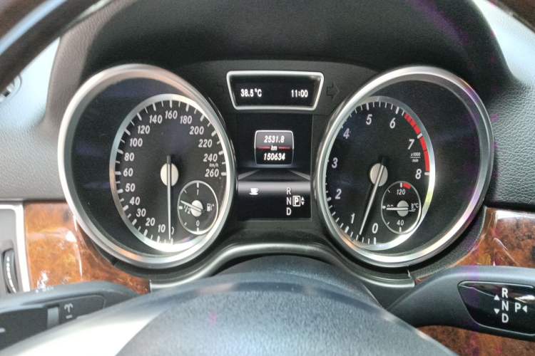 Used Mercedes-Benz M-Class 2012 ML 350 Sport Edition Instrument Cluster