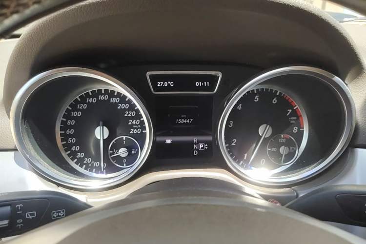 Used Mercedes-Benz M-Class 2012 ML 300 Instrument Cluster