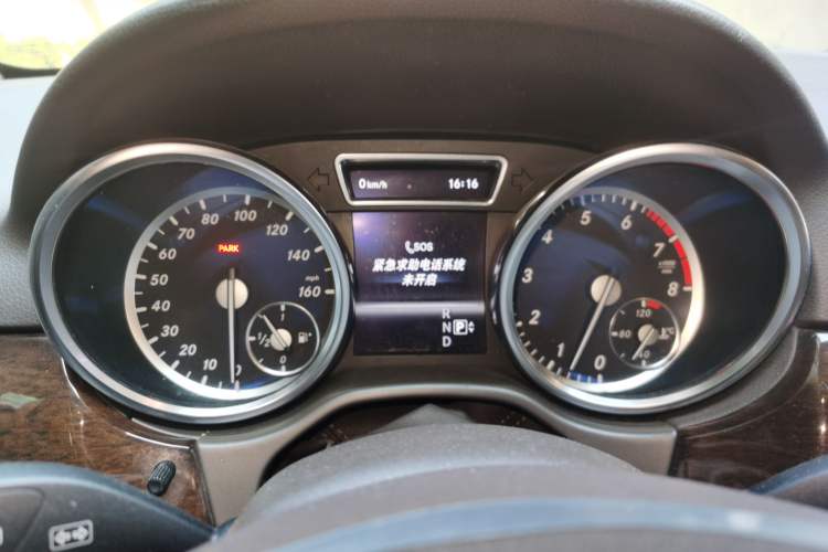 Used Mercedes-Benz M-Class 2012 ML 350 Luxury Edition Instrument Cluster
