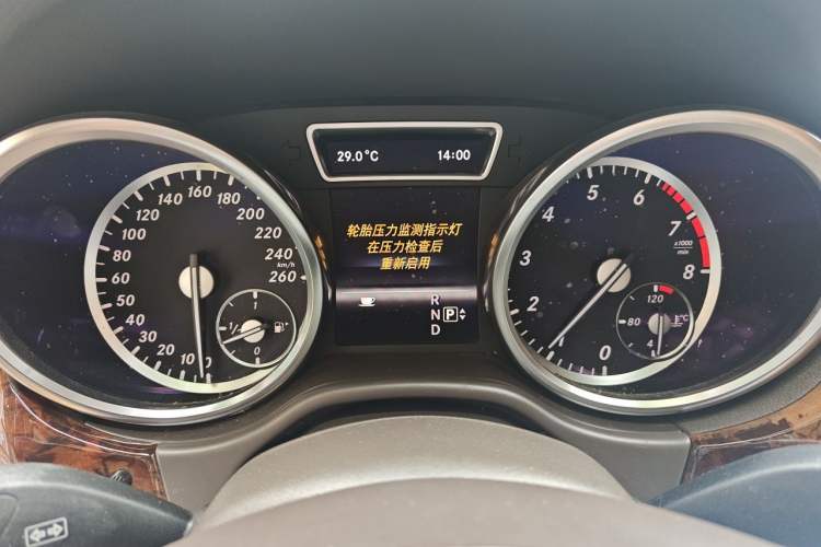 Used Mercedes-Benz M-Class 2012 ML 350 Sport Edition Instrument Cluster