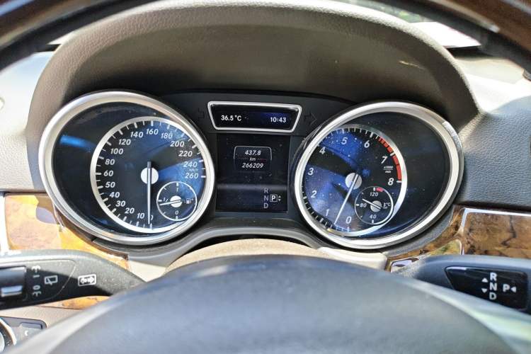 Used Mercedes-Benz M-Class 2012 ML 350 Sport Edition Instrument Cluster