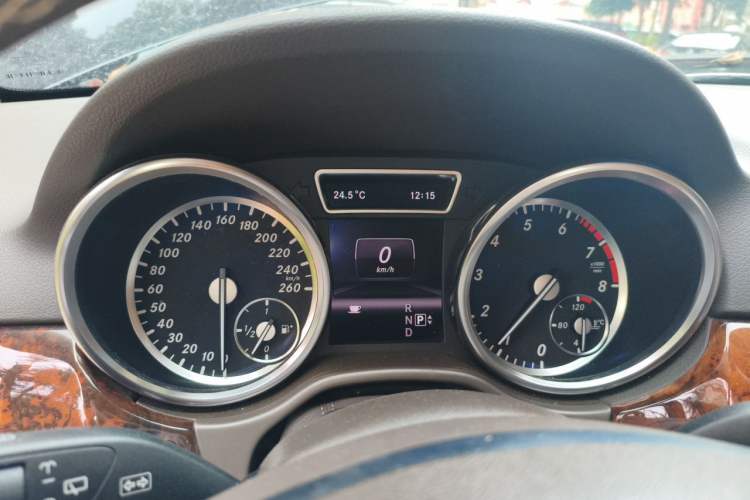 Used Mercedes-Benz M-Class 2012 ML 350 Sport Edition Instrument Cluster
