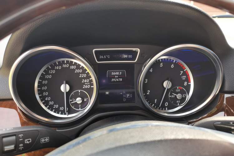 Used Mercedes-Benz M-Class 2012 ML 350 Luxury Edition Instrument Cluster