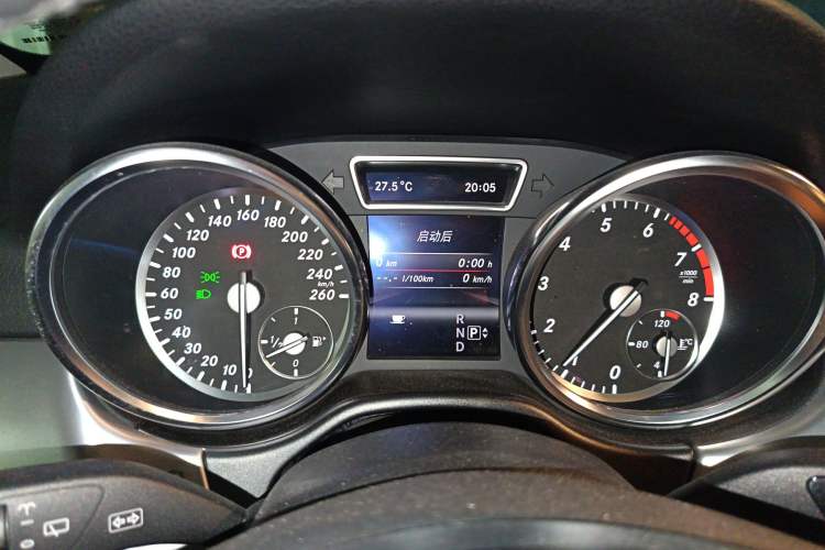 Used Mercedes-Benz M-Class 2012 ML 300 Instrument Cluster