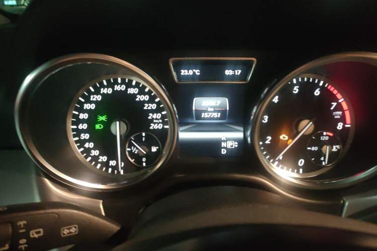 Used Mercedes-Benz M-Class 2012 ML 300 Instrument Cluster