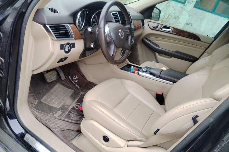 Used Mercedes-Benz M-Class 2012 ML 350 Sport Edition Left Front Seat