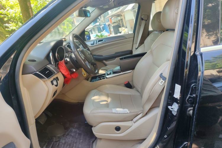 Used Mercedes-Benz M-Class 2012 ML 300 Left Front Seat