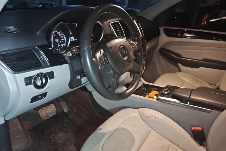 Used Mercedes-Benz M-Class 2012 ML 350 Sport Edition Left Front Seat