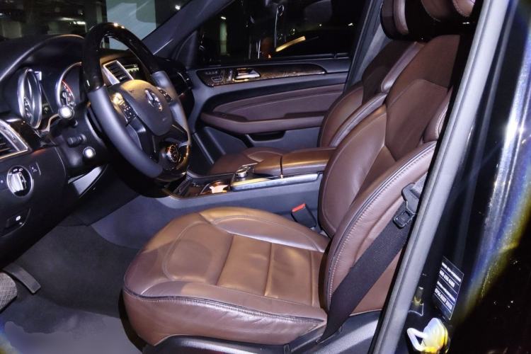 Used Mercedes-Benz M-Class 2012 ML 350 Luxury Edition Left Front Seat