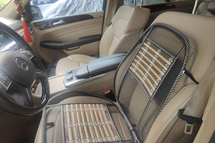 Used Mercedes-Benz M-Class 2012 ML 350 Luxury Edition Left Front Seat