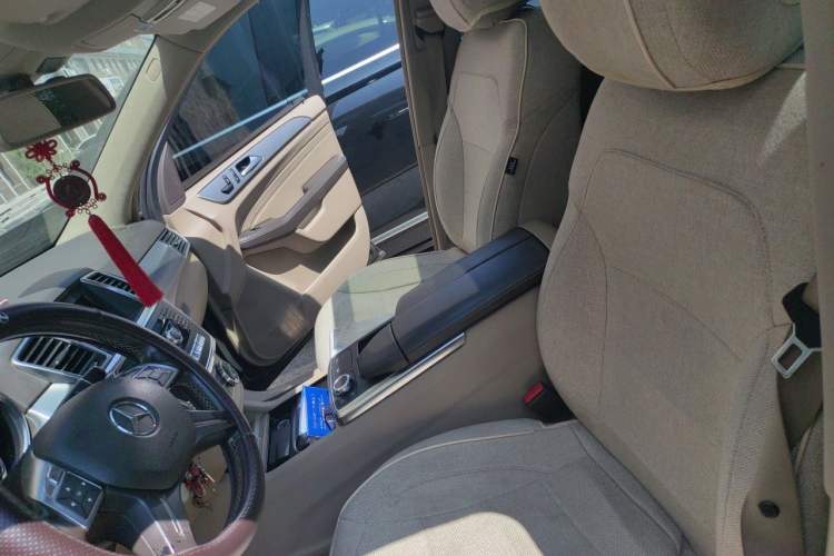 Used Mercedes-Benz M-Class 2012 ML 300 Left Front Seat