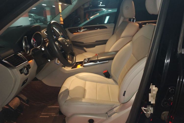 Used Mercedes-Benz M-Class 2012 ML 350 Luxury Edition Left Front Seat