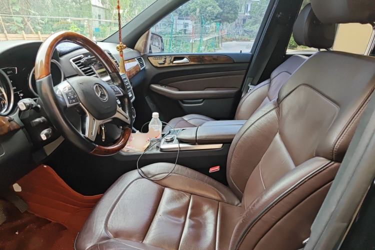 Used Mercedes-Benz M-Class 2012 ML 350 Luxury Edition Left Front Seat
