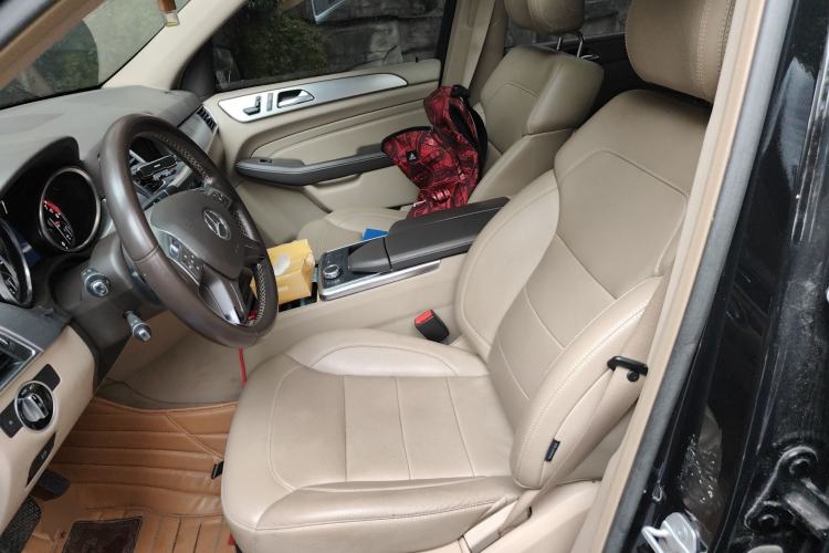 Used Mercedes-Benz M-Class 2012 ML 300 Left Front Seat