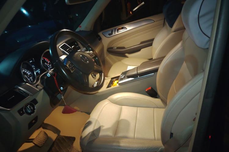 Used Mercedes-Benz M-Class 2012 ML 300 Left Front Seat