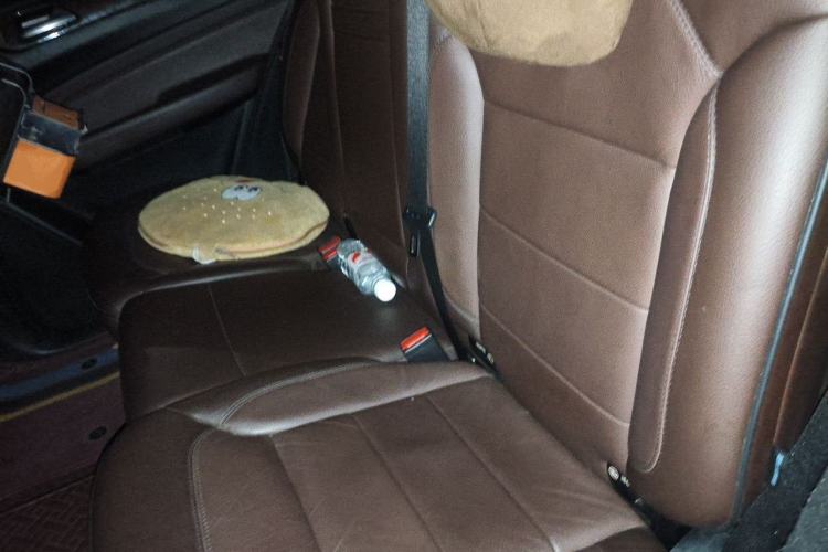Used Mercedes-Benz M-Class 2012 ML 350 Luxury Edition Left Rear Seat