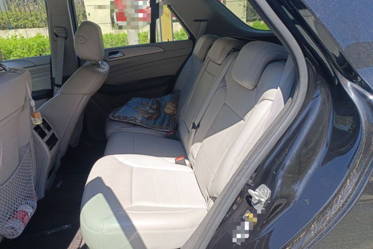 Used Mercedes-Benz M-Class 2012 ML 300 Left Rear Seat