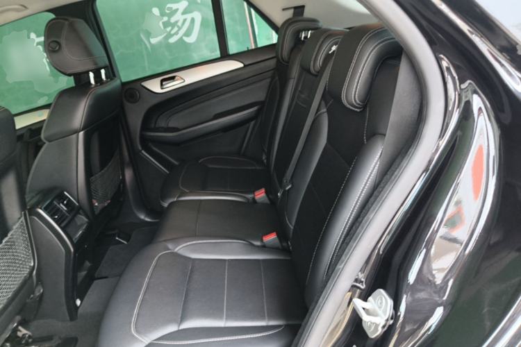 Used Mercedes-Benz M-Class 2012 ML 300 Left Rear Seat
