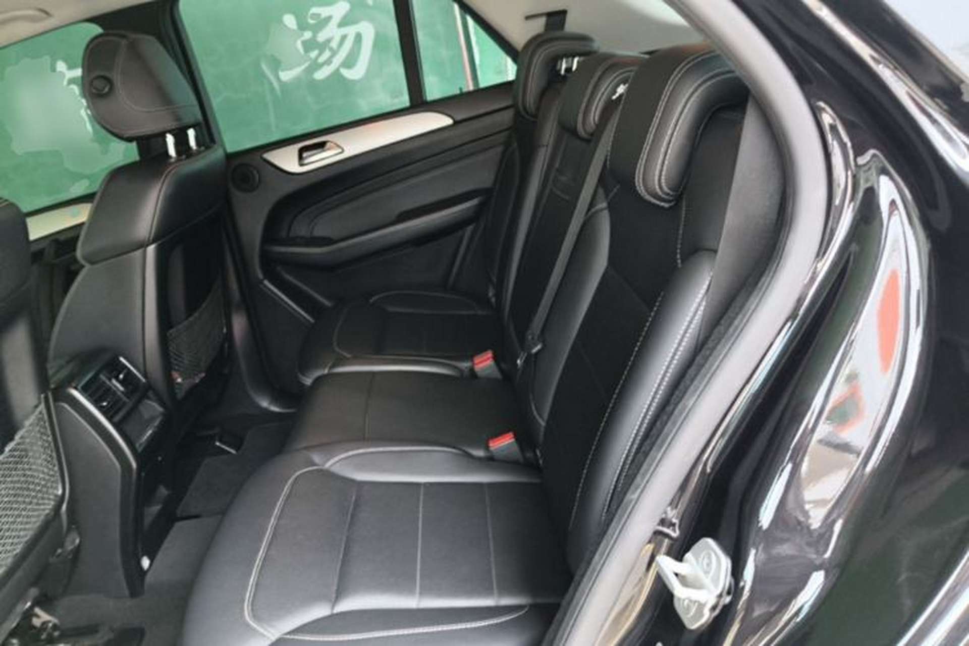 Used Mercedes-Benz M-Class 2012 ML 300 Left Rear Seat