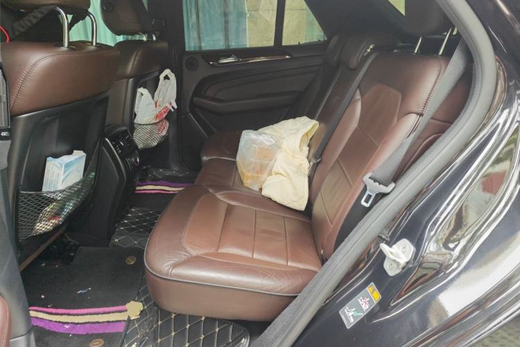 Used Mercedes-Benz M-Class 2012 ML 350 Sport Edition Left Rear Seat