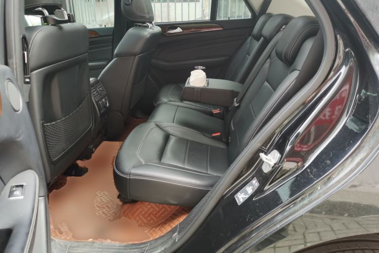Used Mercedes-Benz M-Class 2012 ML 350 Sport Edition Left Rear Seat