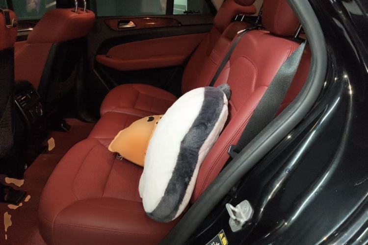 Used Mercedes-Benz M-Class 2012 ML 350 Sport Edition Left Rear Seat