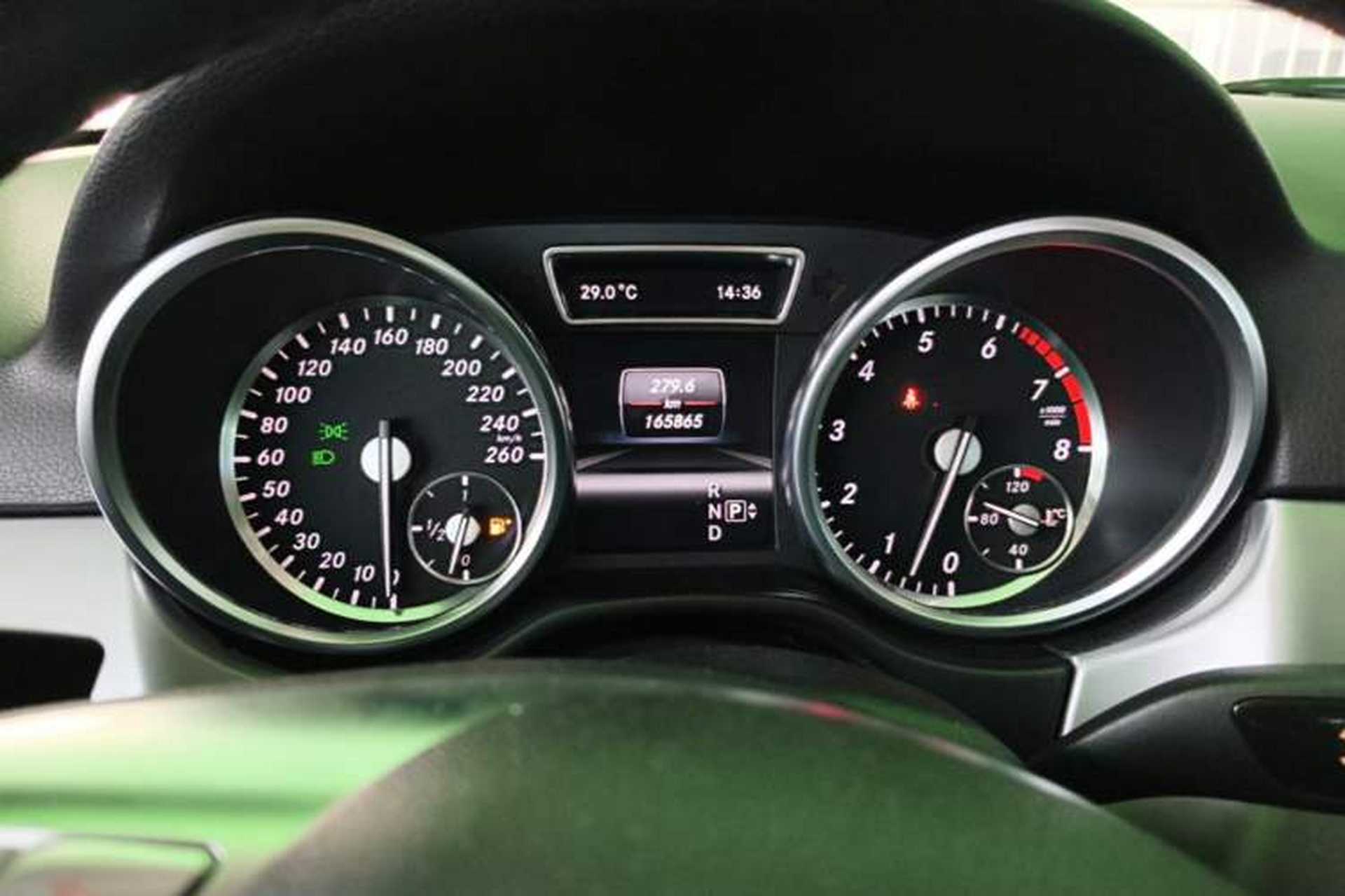 Used Mercedes-Benz M-Class 2012 ML 300 Odometer Close Up