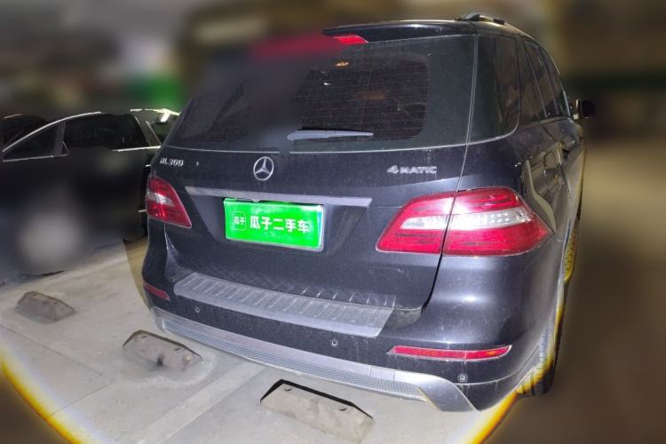 Used Mercedes-Benz M-Class  Rear