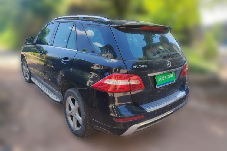 Used Mercedes-Benz M-Class 2012 ML 300 Rear Left 45 Deg