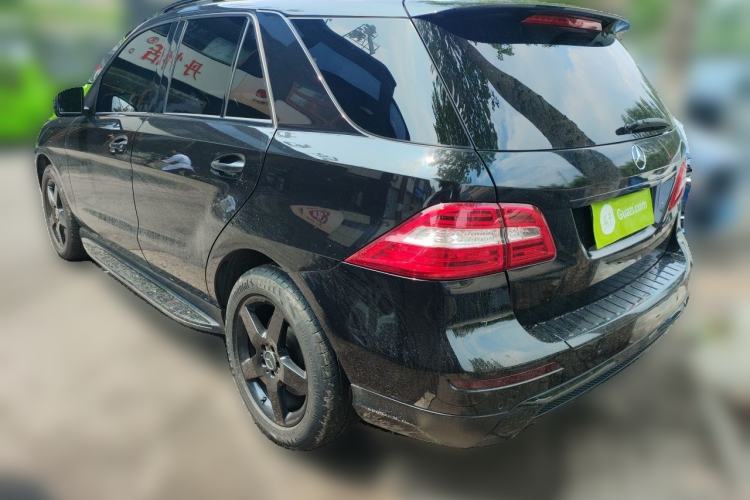 Used Mercedes-Benz M-Class 2012 ML 350 Luxury Edition Rear Left 45 Deg
