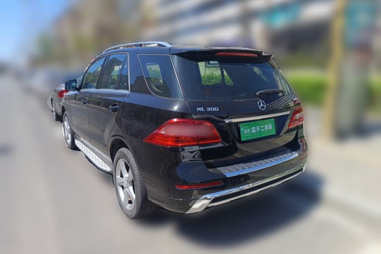 Used Mercedes-Benz M-Class 2012 ML 300 Rear Left 45 Deg