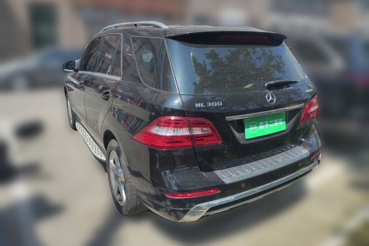 Used Mercedes-Benz M-Class 2012 ML 300 Rear Left 45 Deg