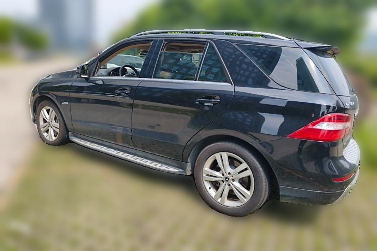 Used Mercedes-Benz M-Class 2012 ML 350 Sport Edition Rear Left 45 Deg