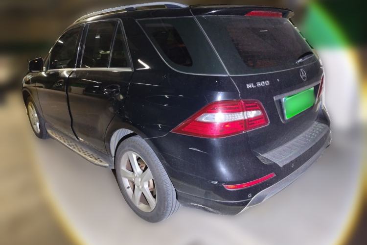 Used Mercedes-Benz M-Class  Rear Left 45 Deg