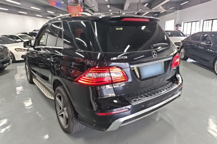 Used Mercedes-Benz M-Class 2012 ML 300 Rear Left 45 Deg